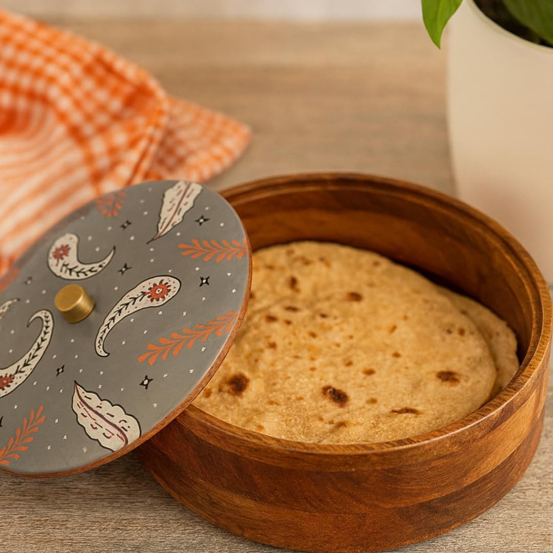 Wood Curls Handcrafted Wooden Multipurpose Storage Box with Hand-Painted Lid – Round Roti, Snack & Dry Fruit Container (24 cm Diameter, 11.5 cm Height)