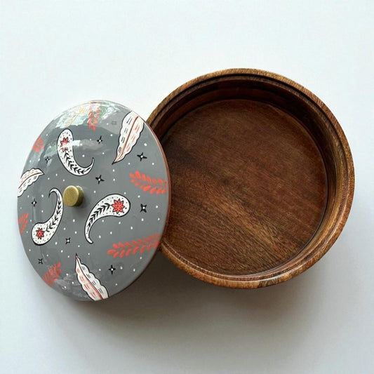 Wood Curls Handcrafted Wooden Multipurpose Storage Box with Hand-Painted Lid – Round Roti, Snack & Dry Fruit Container (24 cm Diameter, 11.5 cm Height)
