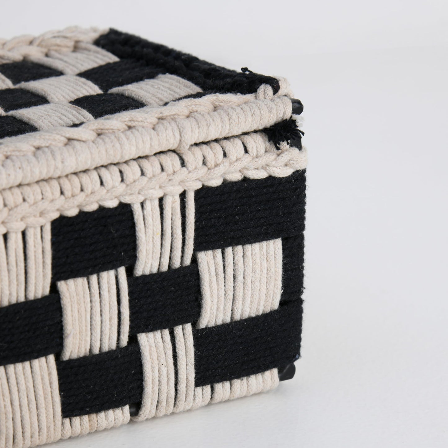 Wood Curls Handwoven Cotton Rope Storage Box – Black & Beige Checkered Organizer with Lid for Tea Bags, Jewelry, Trinkets, Desk & Vanity, Decorative Organiser,23cm(L) x16.5cm(W) x12.7cm(H)