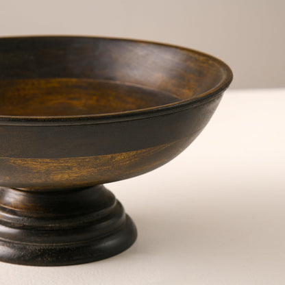 WOOD CURLS handcrafted mango wood pedestal bowl with a natural walnut finish, perfect for fruit or table decor.